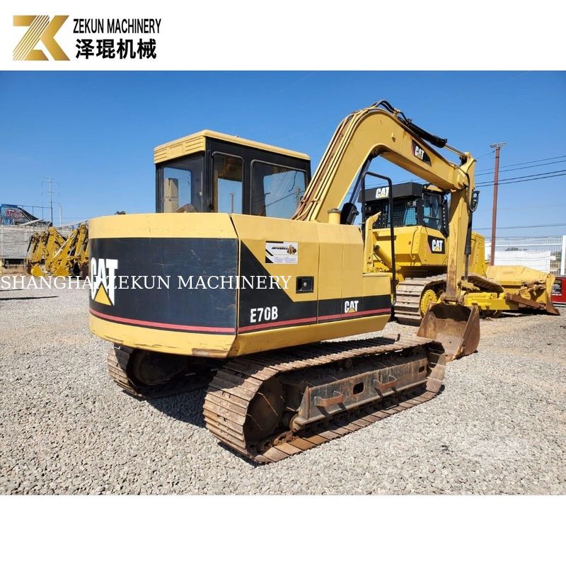 Nhật Bản sử dụng CAT E70B máy đào bơm thủy lực ổ cuối cùng ở Thượng Hải tại cạnh tranh