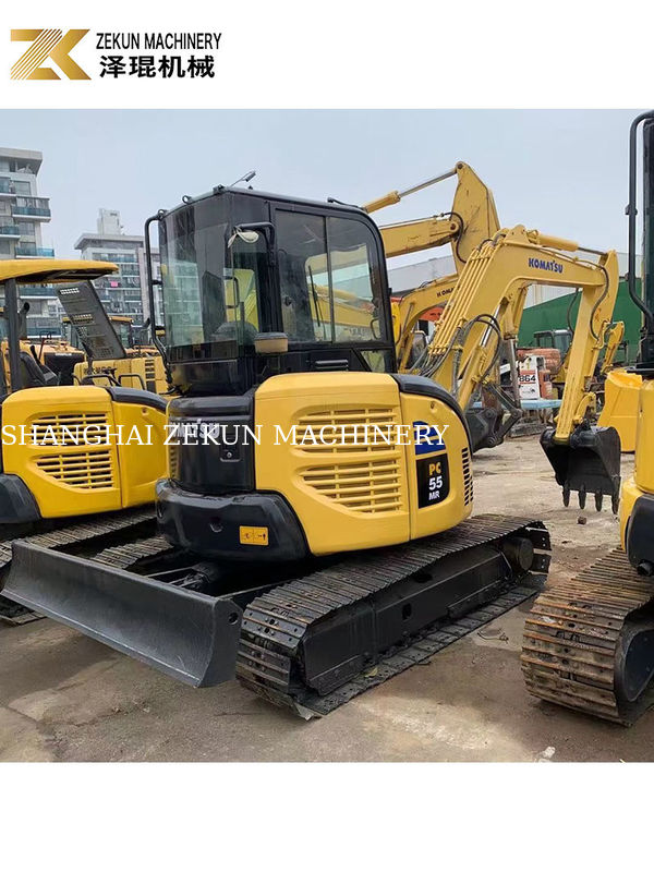 Máy đào Komatsu PC55MR-2 tay hai với 28,5KW điện và dung lượng xô 0,2m3