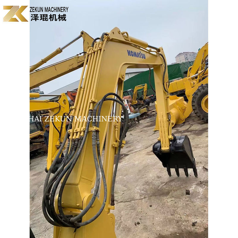 Máy đào Komatsu PC55MR-2 tay hai với 28,5KW điện và dung lượng xô 0,2m3