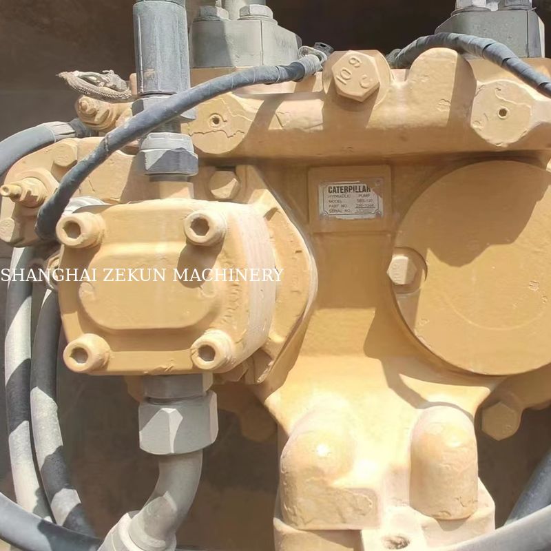 Máy đào Caterpillar 320C cũ từ năm 2014 phù hợp với các cửa hàng sửa chữa máy móc và nhiều hơn nữa