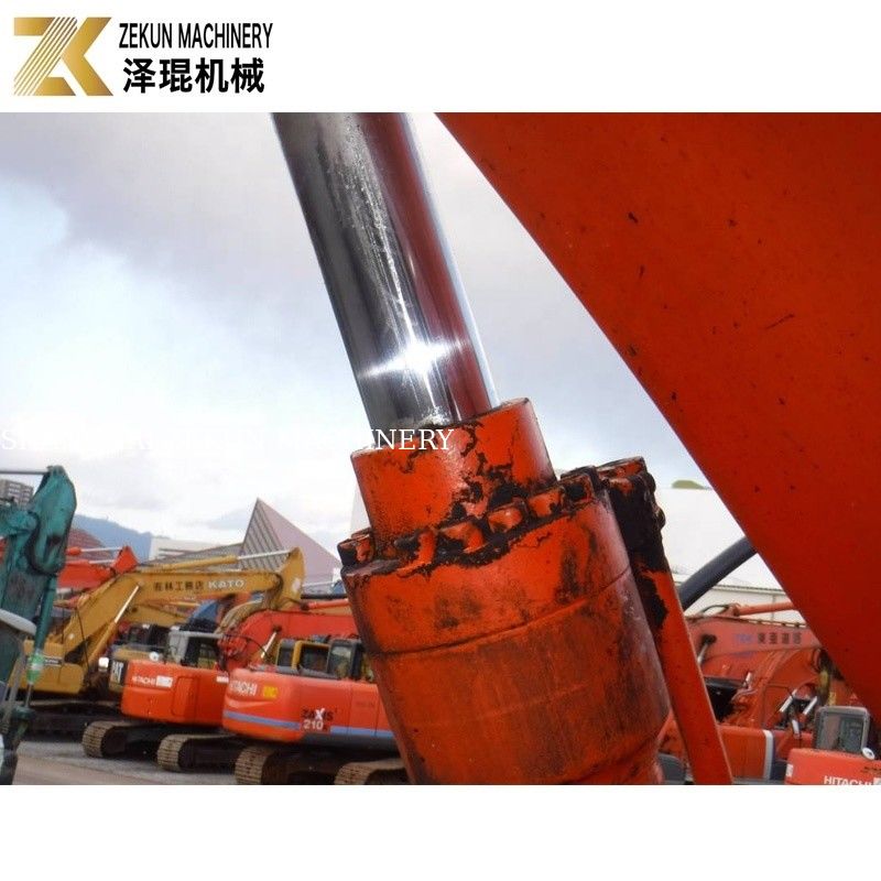 Xăng thủy lực gốc được sử dụng trong máy đào Hitachi Zaxis 200 với động cơ CC-6BG1T