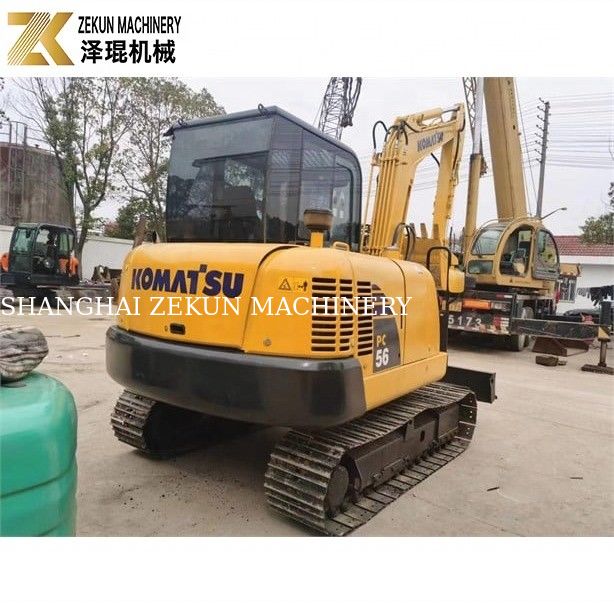 Komatsu PC56-7 Mini Excavator với trọng lượng hoạt động 5 tấn và động cơ diesel bền