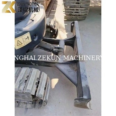 3Máy đào mini.5 tấn sử dụng KOMATSU PC35MR-5 từ năm 2016 với Máy đào thủy lực