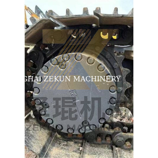 Komatsu PC240-7 Máy đào với thời gian làm việc thấp 0-2000 và xi lanh thủy lực khác