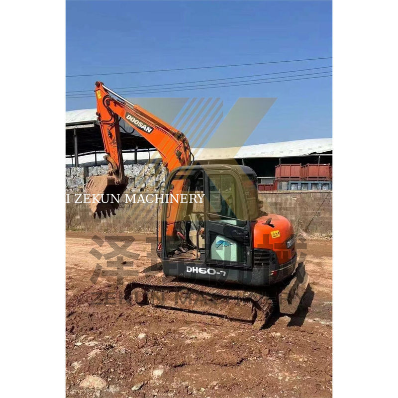 5500 KG Doosan60-7 DH55/DH60-7/80-7 DH60/DH60-7 Máy đào với 0-2000 giờ làm việc