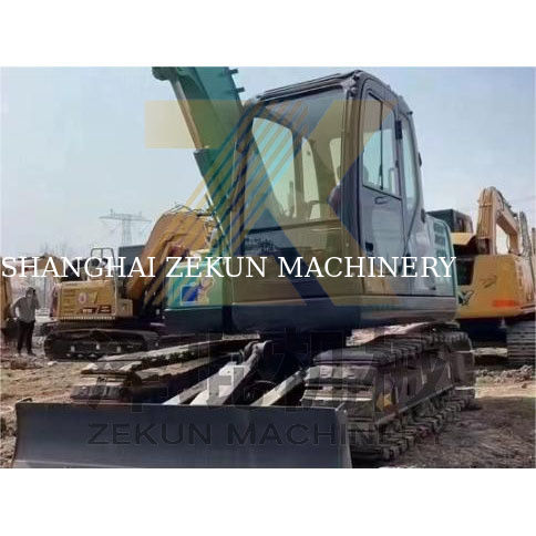 Xử dụng Kobelco SK75 Kobelco Excavator Digger với dung lượng 0.38 xô và giá cả phải chăng