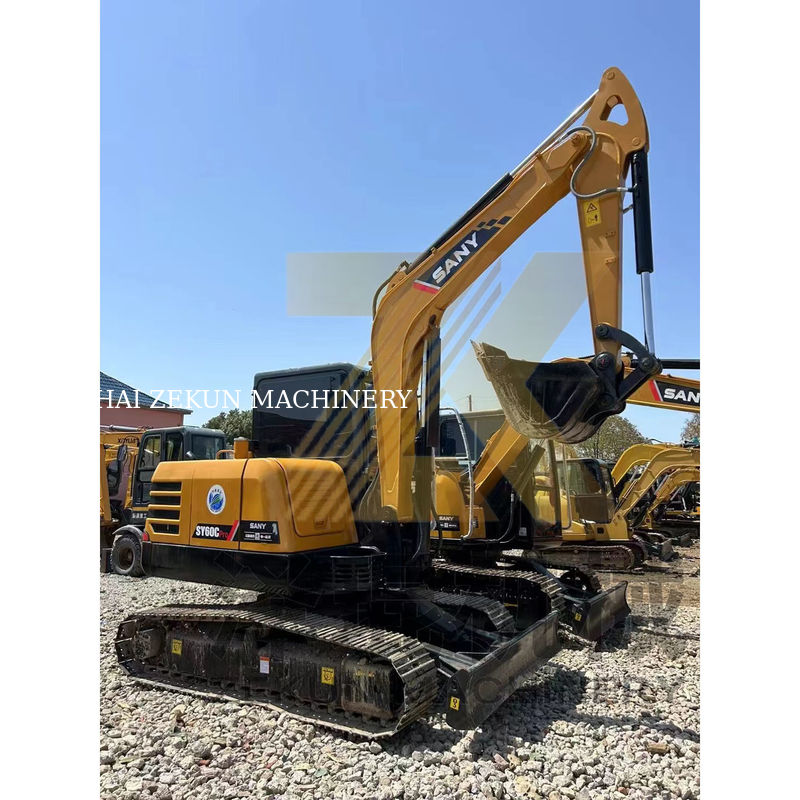 Các máy đào khác được sử dụng ở Thượng Hải 6000 KG Trọng lượng máy và xi lanh thủy lực