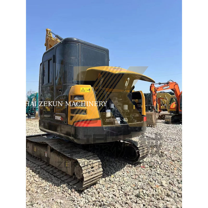 Các máy đào khác được sử dụng ở Thượng Hải 6000 KG Trọng lượng máy và xi lanh thủy lực