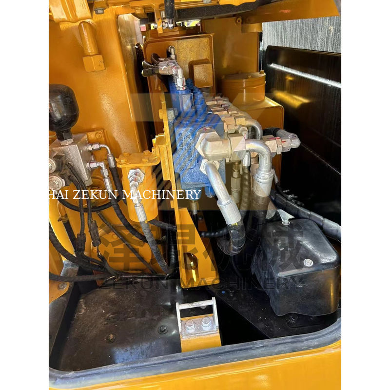Các máy đào khác được sử dụng ở Thượng Hải 6000 KG Trọng lượng máy và xi lanh thủy lực