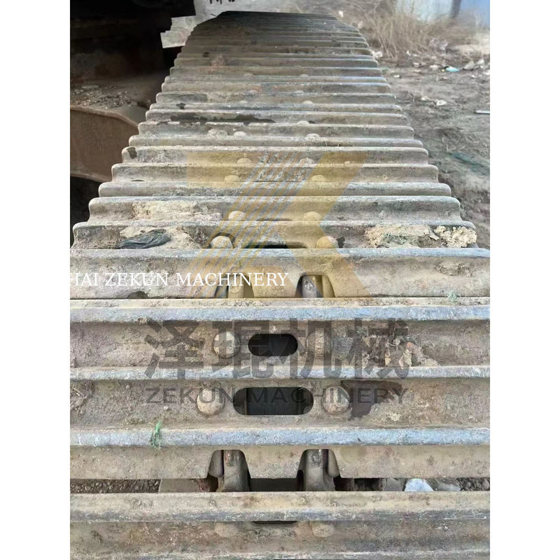 Máy đào Hitachi ZX200 đã qua sử dụng 95% 20000 KG Trọng lượng máy 1,38 m3 Capacity Bucket