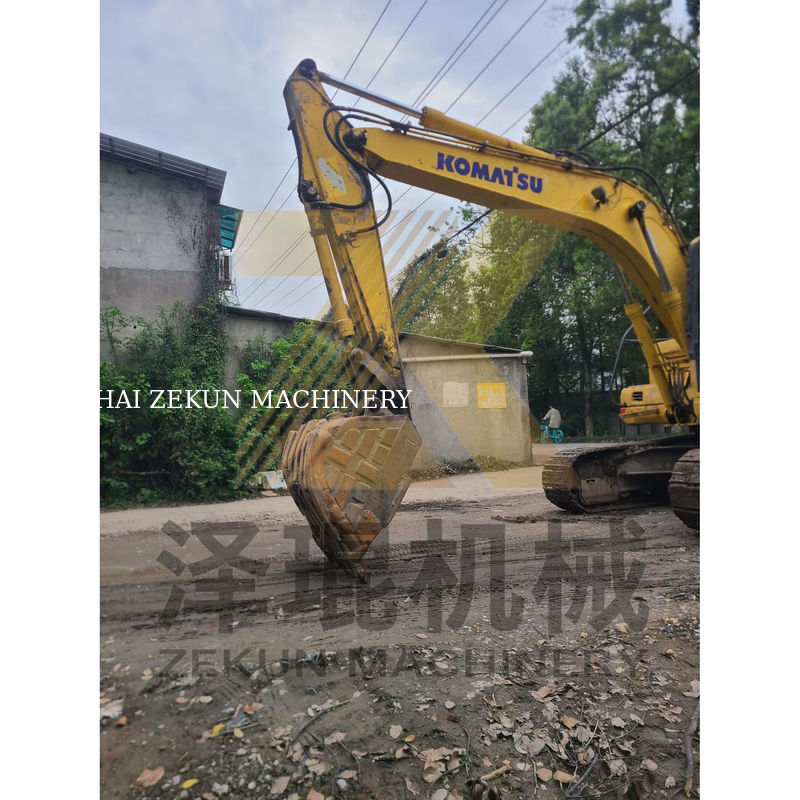 Máy đào Komatsu PC130-6/7/8M0 tay hai cho thợ đào hố trong tình trạng tuyệt vời