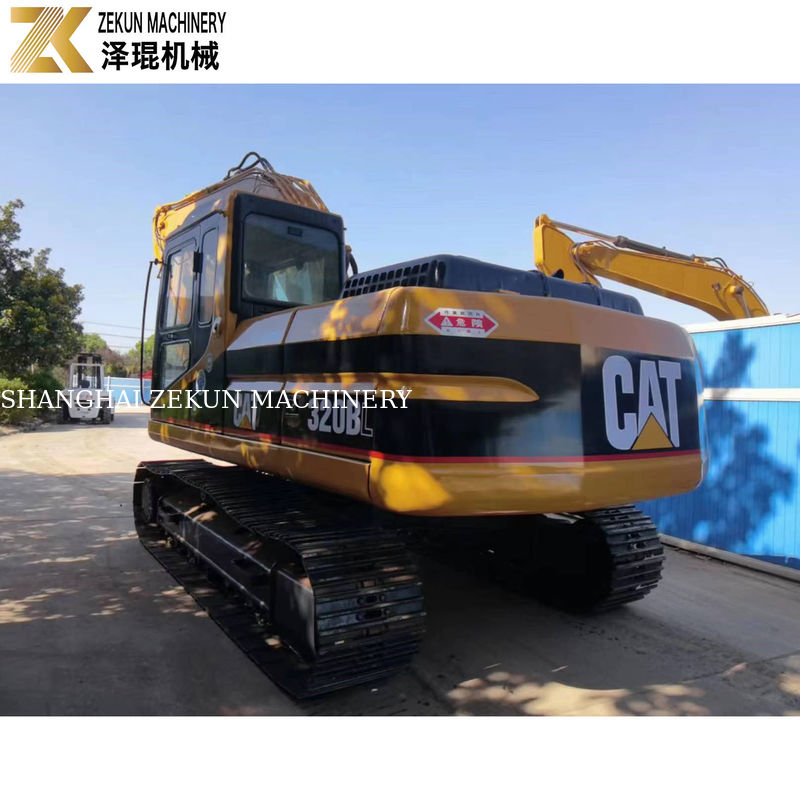Máy đào cũ Cat 320 BL với dung lượng xô 0,92 m3 và 2001-4000 giờ làm việc