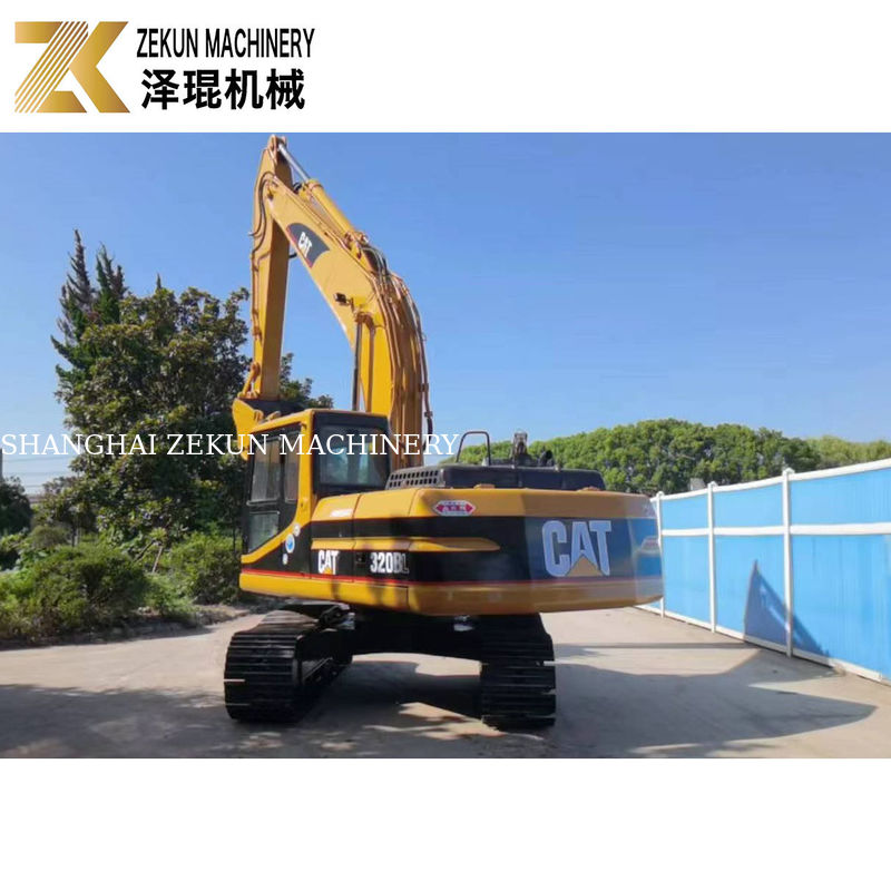 Máy đào cũ Cat 320 BL với dung lượng xô 0,92 m3 và 2001-4000 giờ làm việc