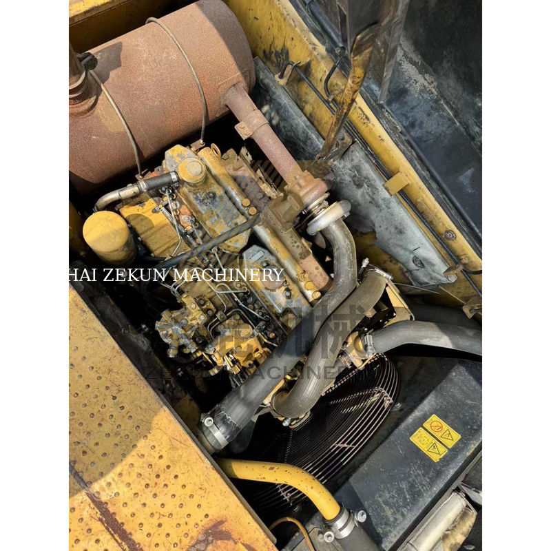 Năm 2015 năm thứ hai Shantui Kato Excavator 320D trong ở Thượng Hải Máy bơm thủy lực khác