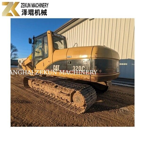 Giá cả phải chăng Cat 320 D2 Excavator với động cơ và máy bơm thủy lực 4000 giờ làm việc