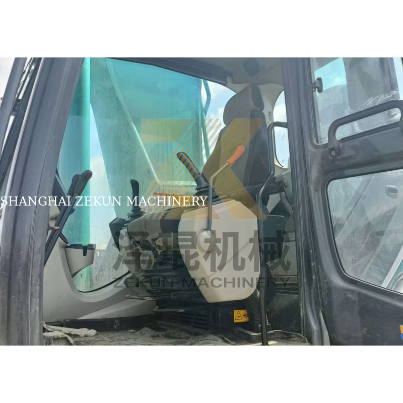 Tình trạng tốt Kobelco SK350LC 8 Excavator với dung lượng xô 1,6 m3 và động cơ HINO