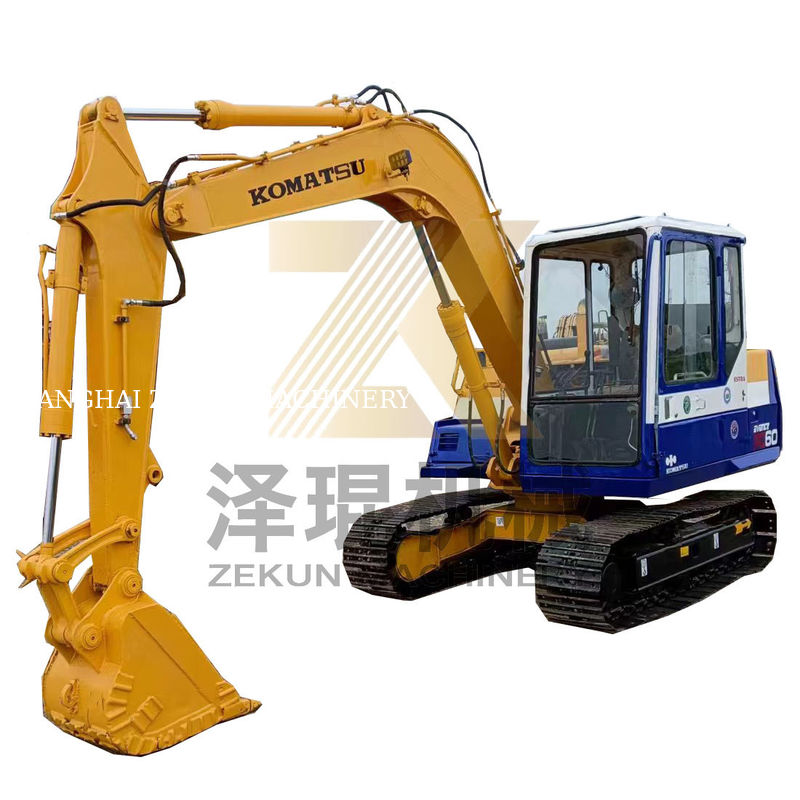 Máy đào Komatsu PC60-5 đã qua sử dụng với xi lanh thủy lực khác và vào năm 2022