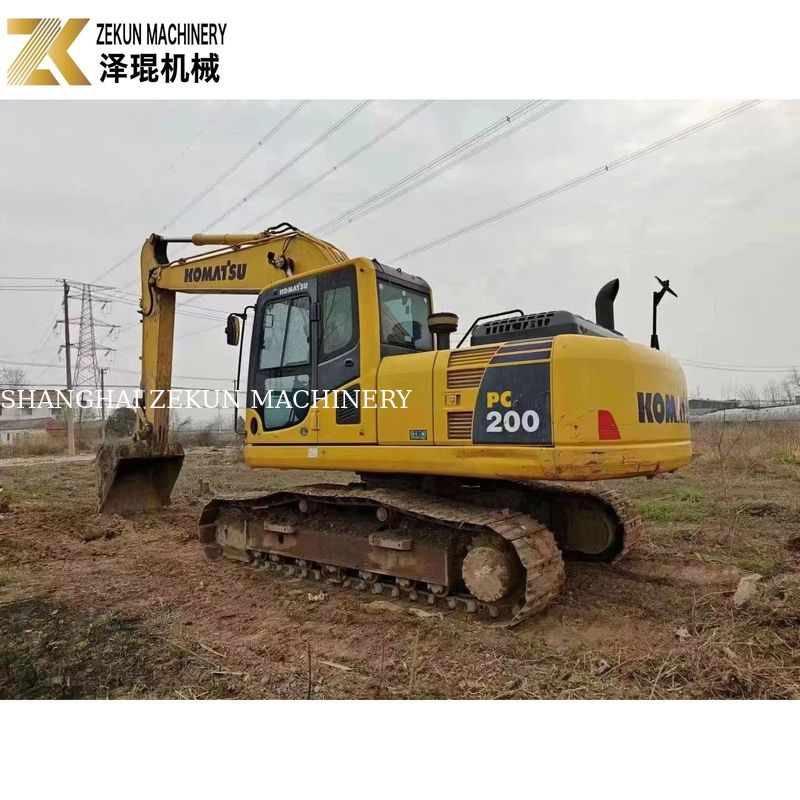 Máy đào Komatsu PC200-8MO sử dụng 2001-4000 giờ Kích thước trung bình