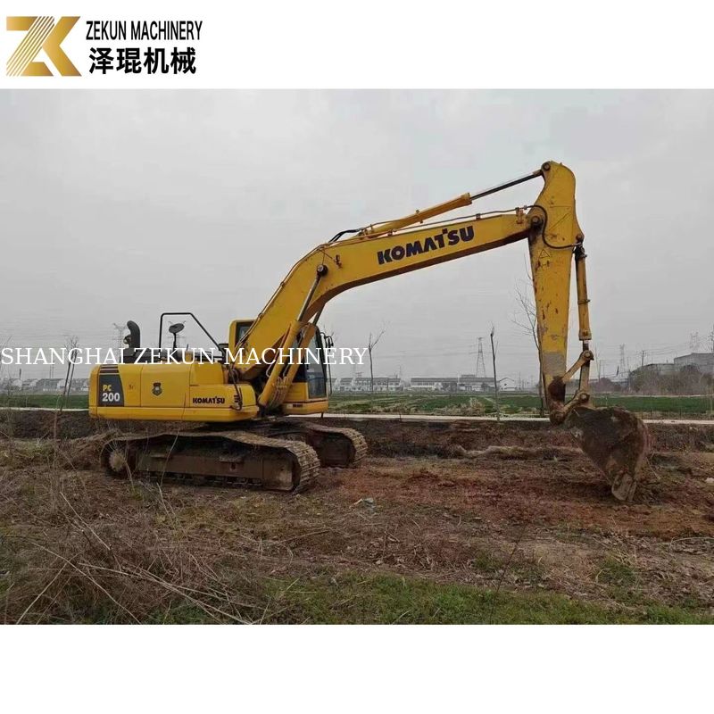 Máy đào Komatsu PC200-8MO sử dụng 2001-4000 giờ Kích thước trung bình
