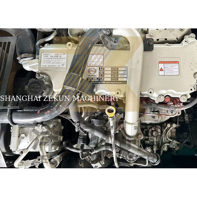Máy đào 20 TON Kobelco SK200-8 được sử dụng với thời gian làm việc thấp từ Nhật Bản