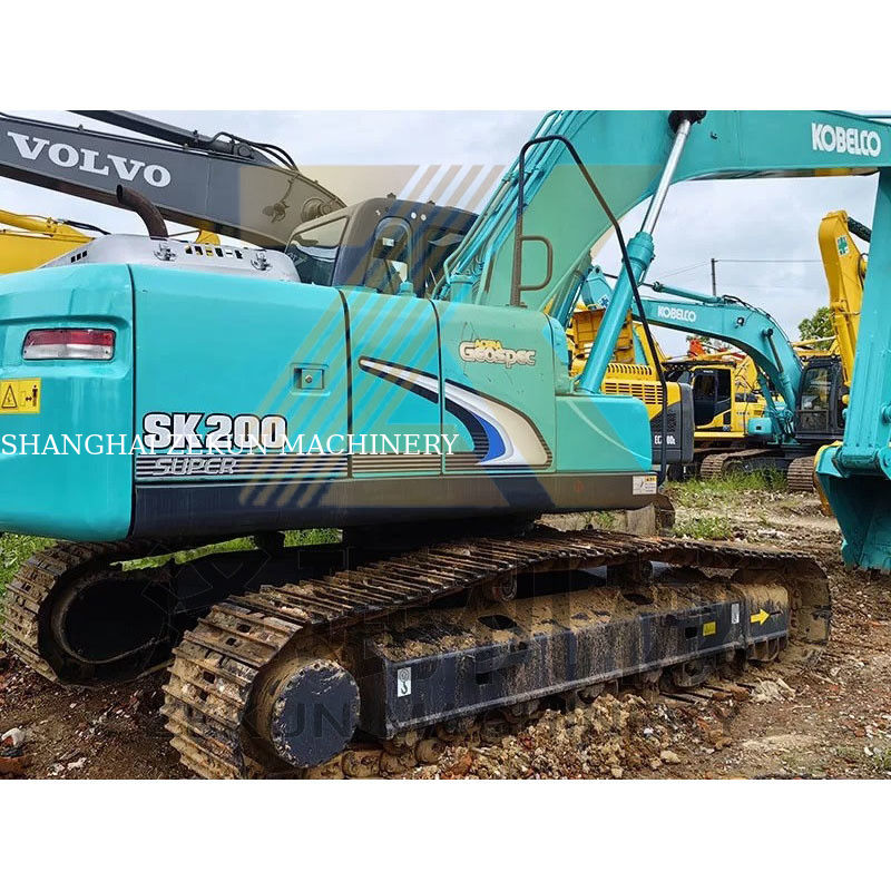 Máy đào 20 tấn Kobelco SK200-8 được sử dụng ở Nhật Bản với trọng lượng hoạt động 20000 KG