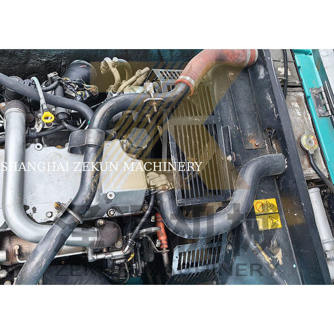Máy đào 20 tấn Kobelco SK200-8 được sử dụng ở Nhật Bản với trọng lượng hoạt động 20000 KG