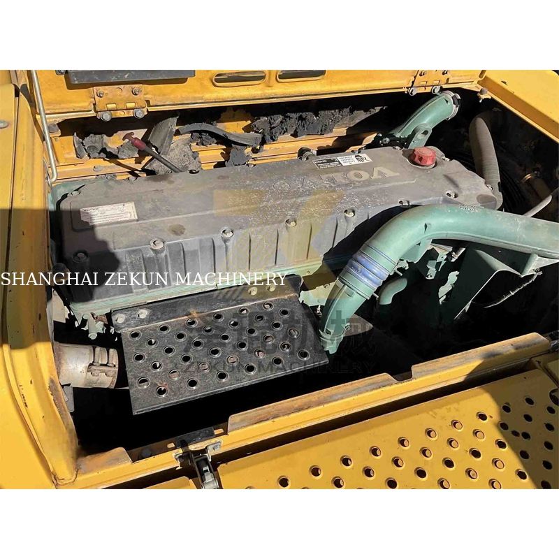Máy đào Volvo EC360BLC cũ 36 tấn với hiệu suất tốt để bán