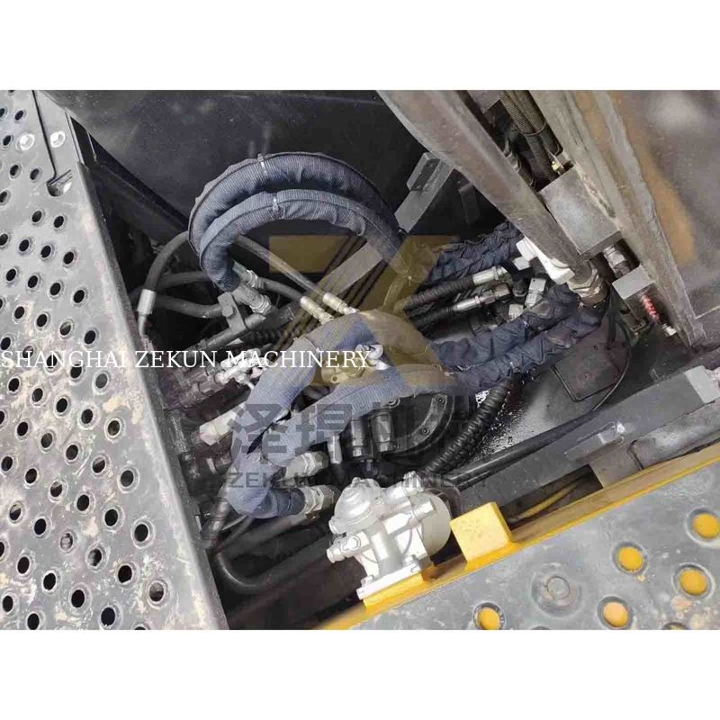 Máy đào bơm thủy lực khác EC140 Trong tình trạng tốt và với trọng lượng máy 15870 KG