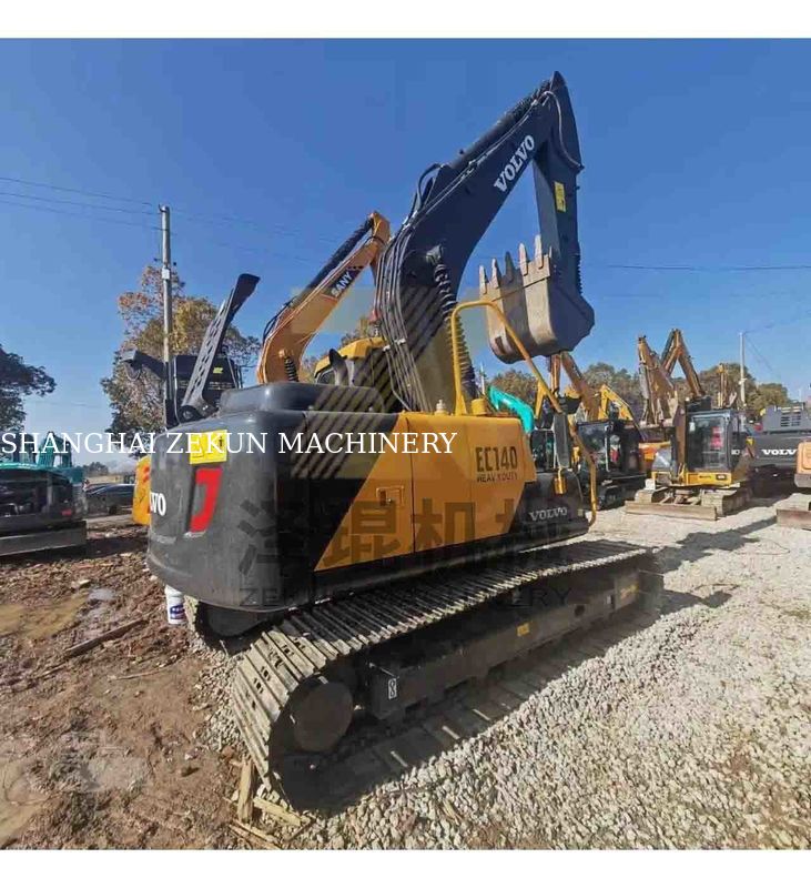 Máy đào Volvo EC140DL được sử dụng được bảo trì tốt Động cơ D3.8E 14 tấn trọng lượng hoạt động