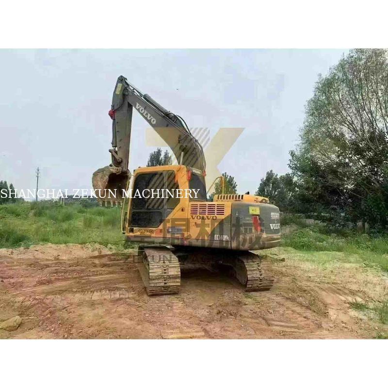Volvo EC140DL máy đào cũ 14 tấn với giờ làm việc thấp và xi lanh thủy lực bền