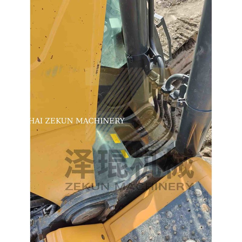 Hyundai sử dụng 520-9VS 52Ton Excavator với động cơ Cummins và máy bơm gốc