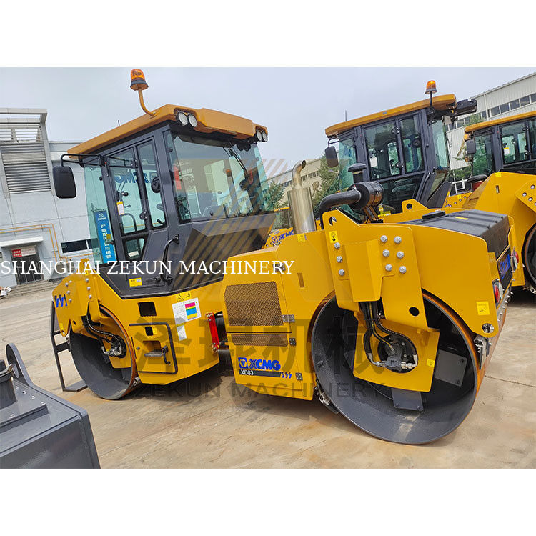 8ton XCMG XD83 Double Drum Roller EU giai đoạn II Thiết bị xây dựng đường bộ