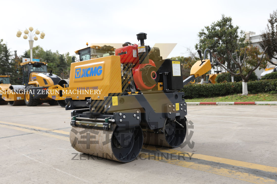 0.8ton XCMG XMR083 Vibratory Roller hạng nhẹ Trung Quốc giai đoạn II