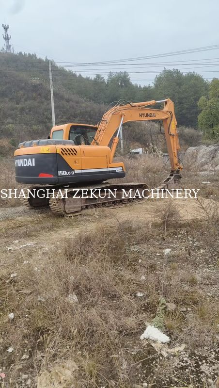 2015 Hyundai R150-9 Excavator với búa và 5.300 giờ làm việc tăng năng suất