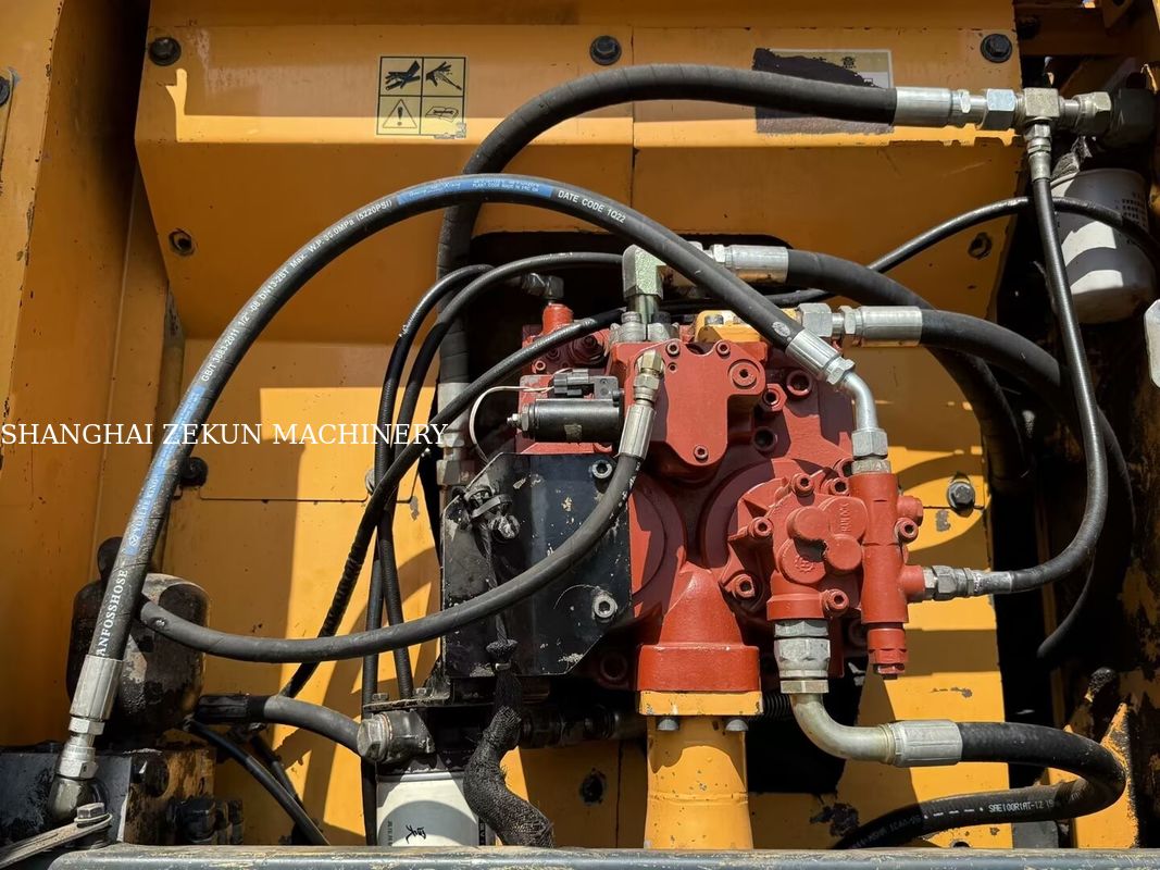 2014 Hyundai R210W-9 21 Tons Wheel Excavator hoàn hảo cho các dự án xây dựng