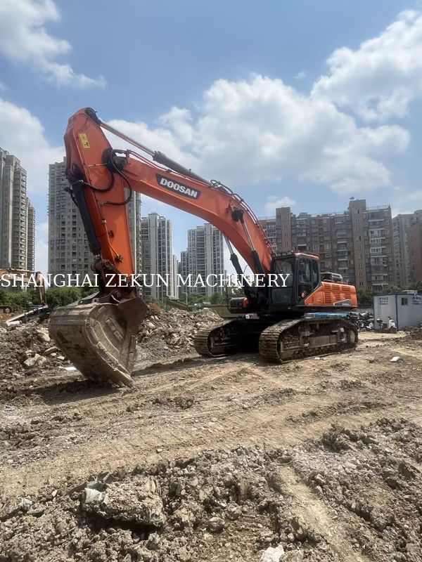 Máy xúc Doosan DX500LC-9C đã qua sử dụng, 800 Vòng/phút, Công suất và Chiều cao đào tối đa 11