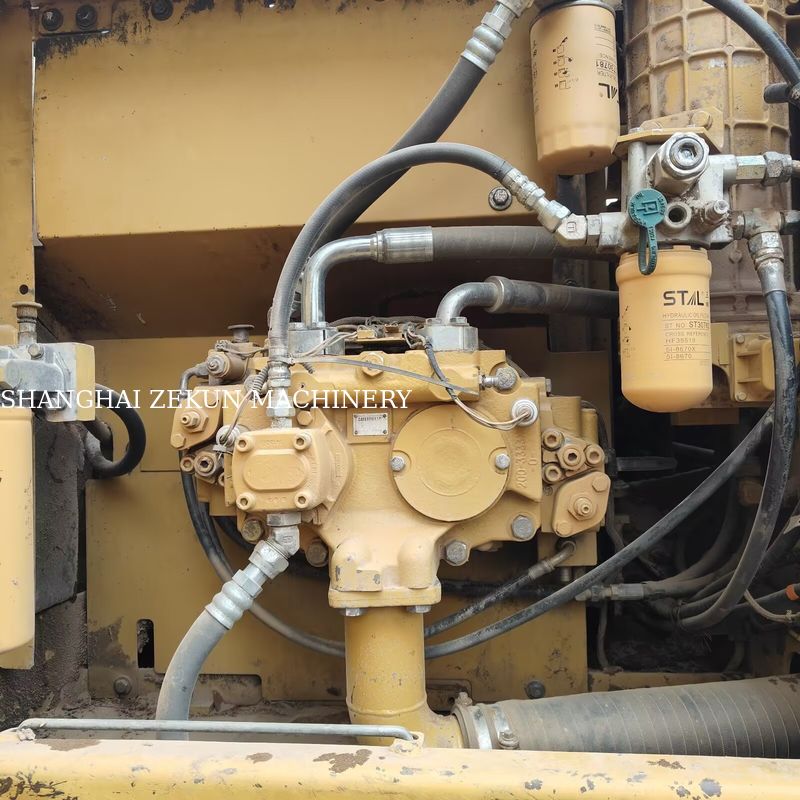 Máy xúc CAT 320D năm 2016, hạng 20 tấn, với động cơ CAT C6.4 ACERT, độ sâu đào tối đa 680 mm