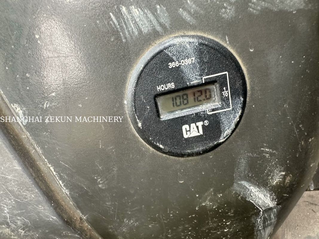 Máy xúc CAT 320D2 năm 2014, 10.812 giờ hoạt động và Tốc độ dòng thủy lực hiệu suất 2 × 214 L/phút, Tốc độ di chuyển 3.5 / 5.5 Km/h