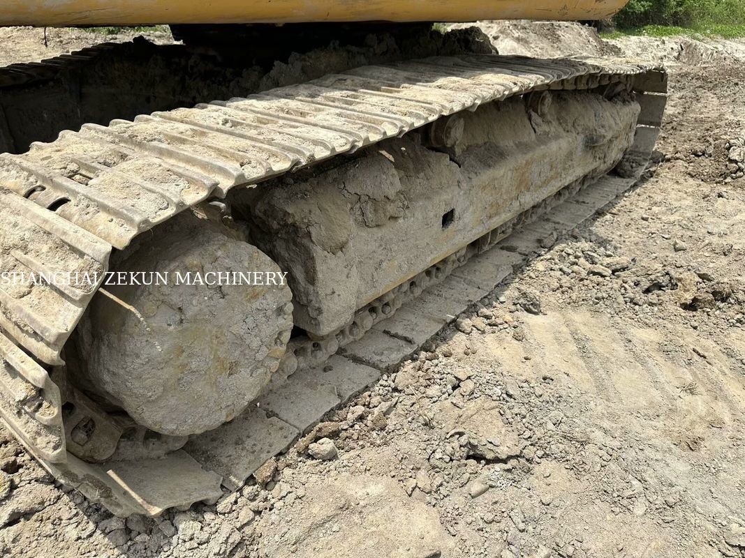 Máy xúc CAT 320D2 năm 2014, 10.812 giờ hoạt động và Tốc độ dòng thủy lực hiệu suất 2 × 214 L/phút, Tốc độ di chuyển 3.5 / 5.5 Km/h