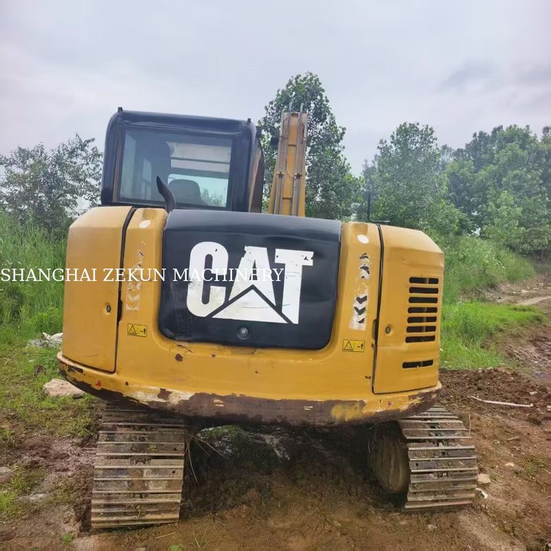 Máy xúc CAT 307E2 2017 12544 giờ Chiều cao đổ tối đa 070 mm Áp suất thủy lực 28 MPa