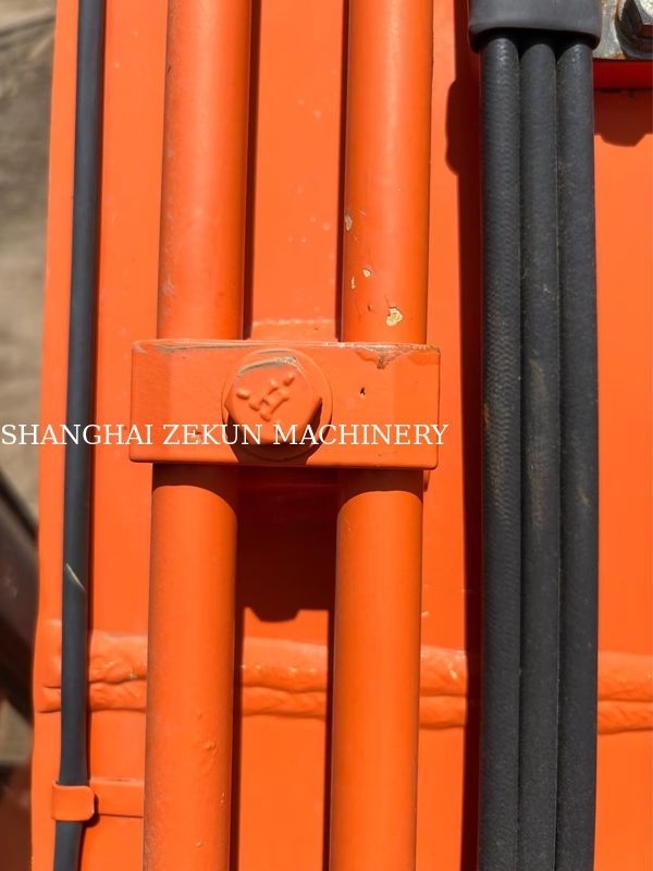 Hitachi ZX120-6 Excavator 14165hrs cho nhu cầu kinh doanh Chất chứa nhiên liệu Capacity 240 L Hydraulic Pressure 34.3 MPa
