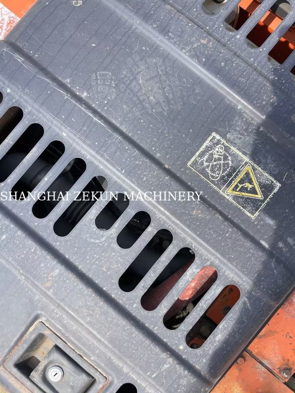 Hitachi ZX120-6 Excavator được sử dụng với chiều dài cánh tay 2,5m và 210mm Max Dumping Height 11158hrs