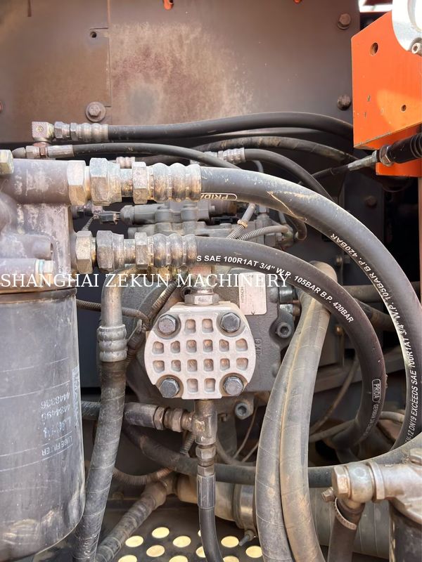 Máy xúc Hitachi ZX130-6 đã qua sử dụng với 11053 giờ hoạt động, chiều dài cần 4.6m, áp suất thủy lực 34.3 MPa