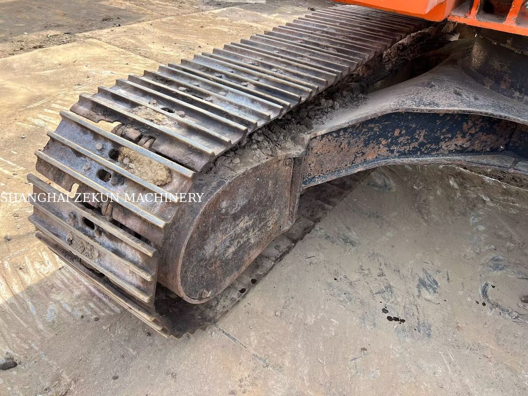 Máy xúc Hitachi ZX130-6 đã qua sử dụng với 11053 giờ hoạt động, chiều dài cần 4.6m, áp suất thủy lực 34.3 MPa