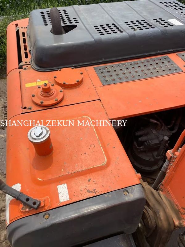 Máy xúc Hitachi ZX200-3G 11056 giờ Tốc độ di chuyển 3.5 / 5.5 km/h