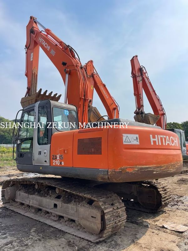Máy xúc Hitachi ZX200-3G 11056 giờ Tốc độ di chuyển 3.5 / 5.5 km/h