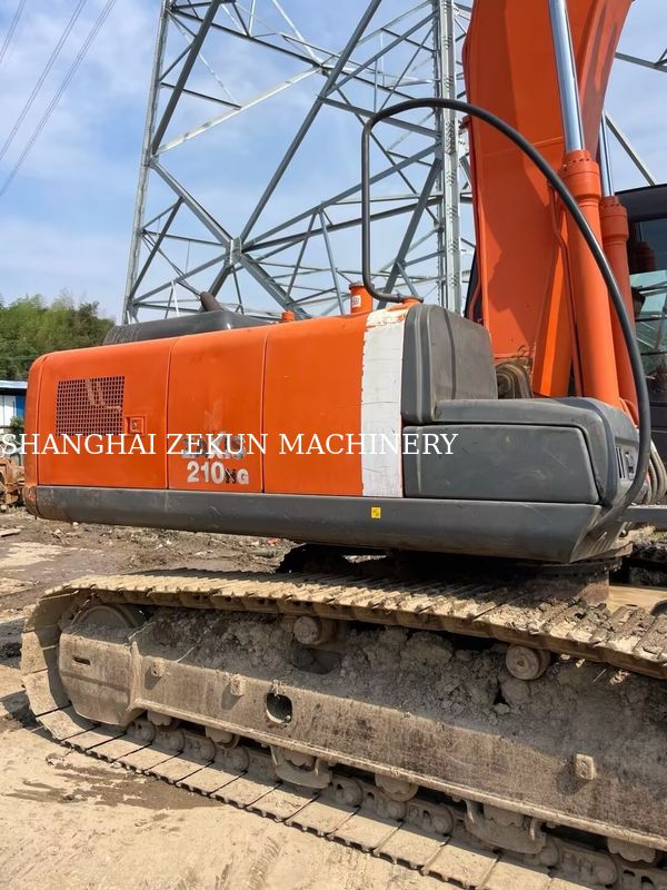 Máy xúc Hitachi ZX200-3G 11056 giờ Tốc độ di chuyển 3.5 / 5.5 km/h