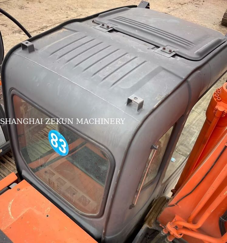 11051 giờ Máy xúc Hitachi ZX200-3G với dung tích gầu 0.8 – 1.0 M3