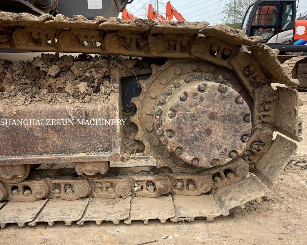 11051 giờ Máy xúc Hitachi ZX200-3G với dung tích gầu 0.8 – 1.0 M3